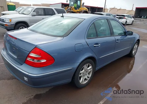 2003 Mercedes-Benz E 320 из США, поврежденный, VIN WDBUF65J73A386482